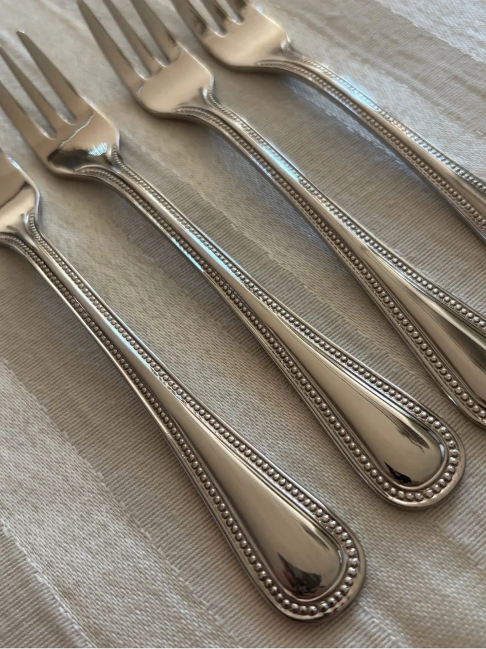 Wallace CONTINENTAL BEAD Cocktail Seafood 3-Tine Forks 6” Stainless (Set of 4)